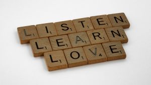 practica la escucha activa musica
